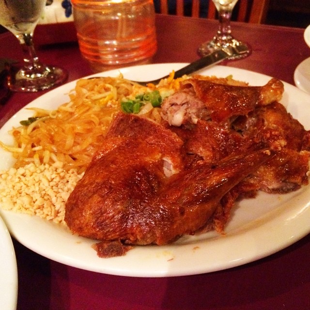 2022the orient thai cafe美食餐厅,get their duck, its so dam.