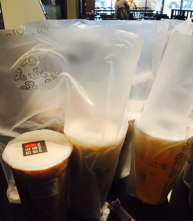 四云奶盖贡茶(大梅沙店)    /人 面包甜点 直线距离135m