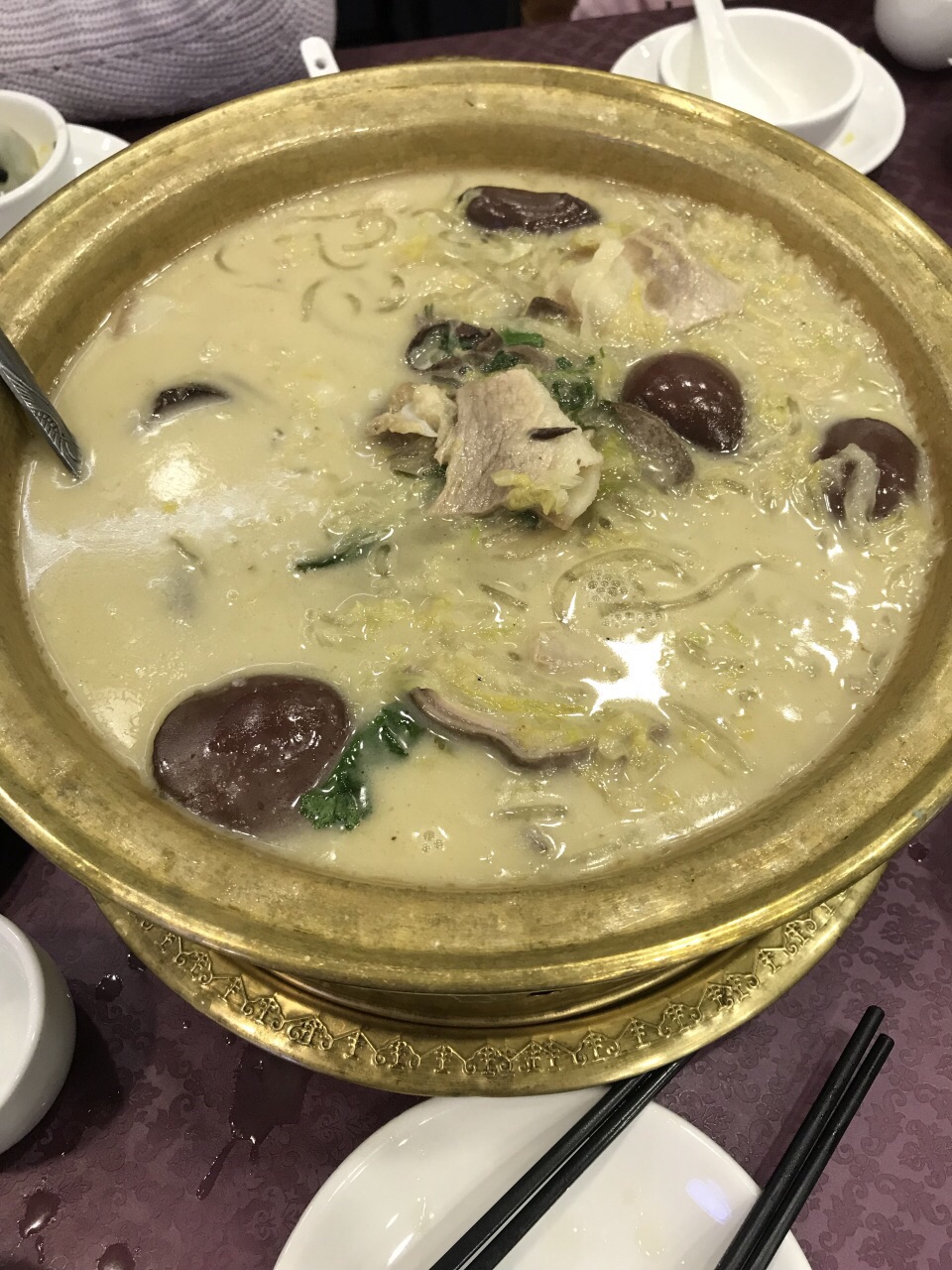 深圳东北饺子馆攻略,东北饺子馆特色菜推荐/菜单/人均消费/电话/地址