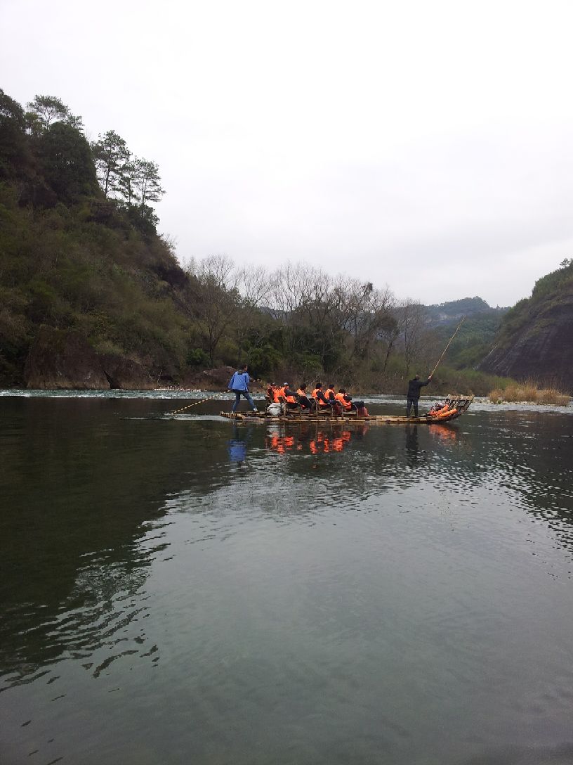 九曲溪竹筏漂流