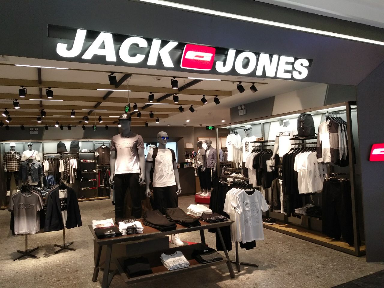 jack&jones(华联天通苑太平兴园店)