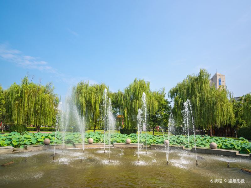 许昌春秋广场攻略-春秋广场门票价格多少钱-团购票价预定优惠-景点