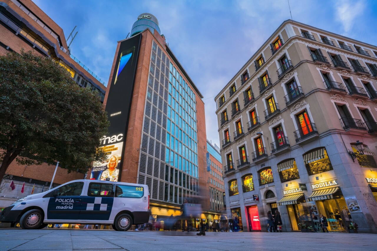 英国宫百货商场