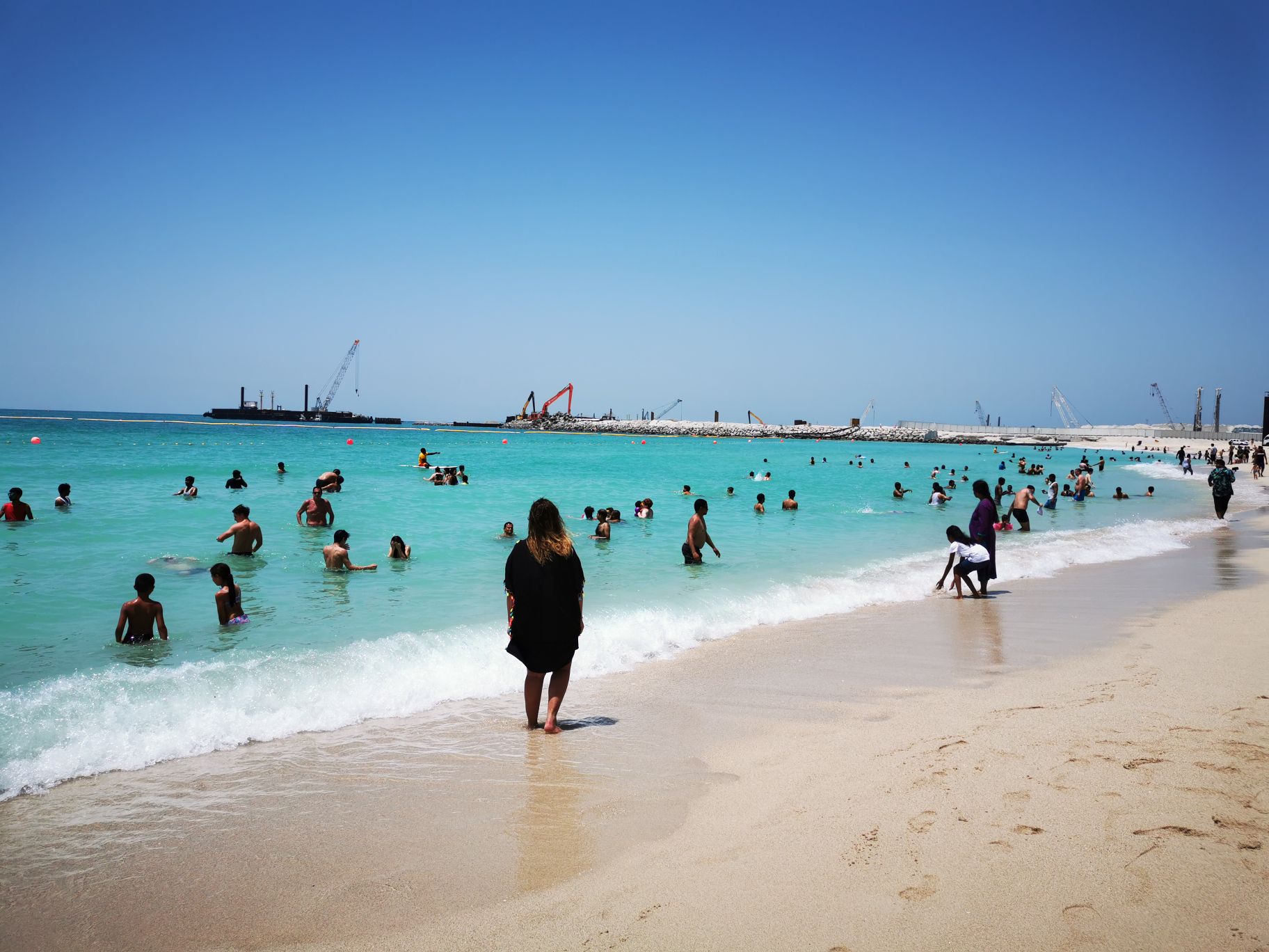 2024朱美拉公共海滩游玩攻略,迪拜的一处公共沙滩，这里有...【去哪儿攻略】