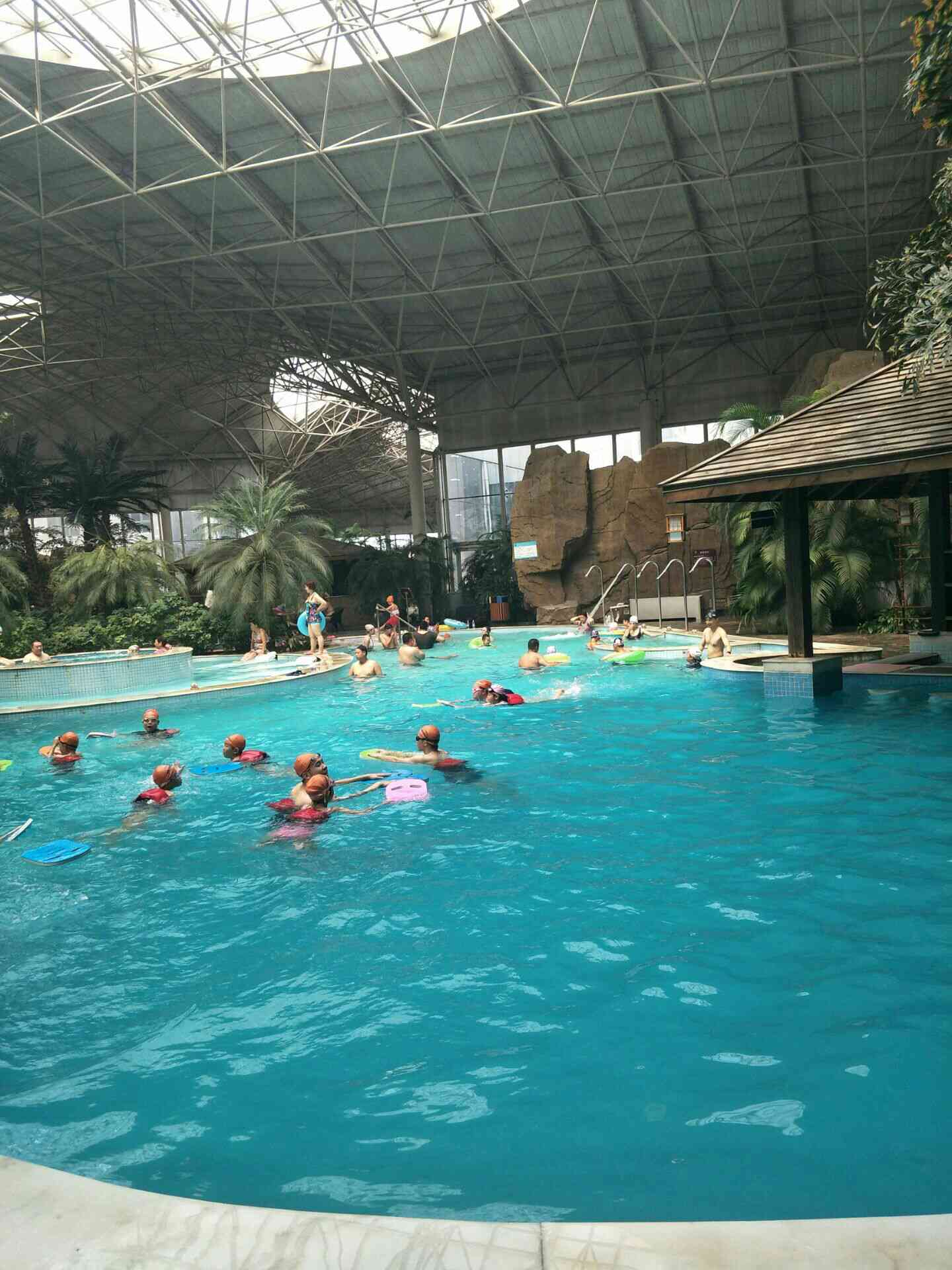 天庆温泉酒店游泳图片