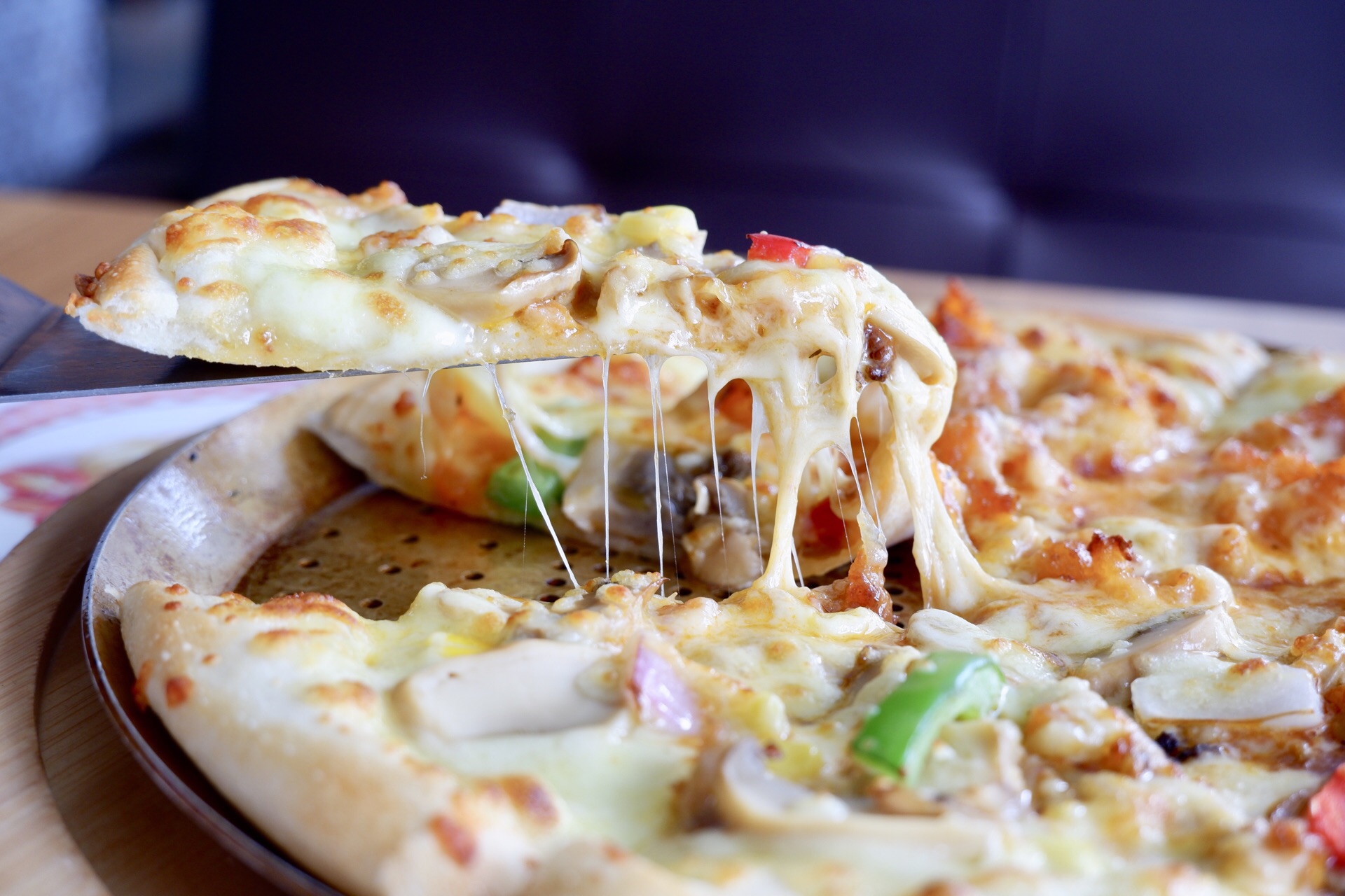 2021星汇乐·牛排披萨意面美食餐厅,店里的装饰确实非常的小朋友.