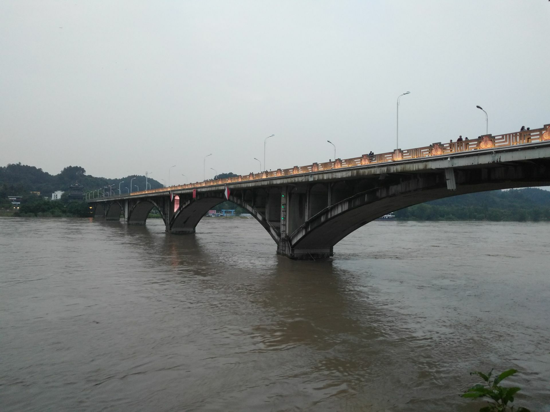乐山北门桥图片