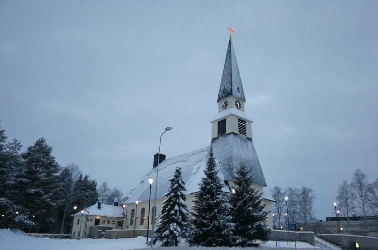 罗瓦涅米教堂rovaniemi church