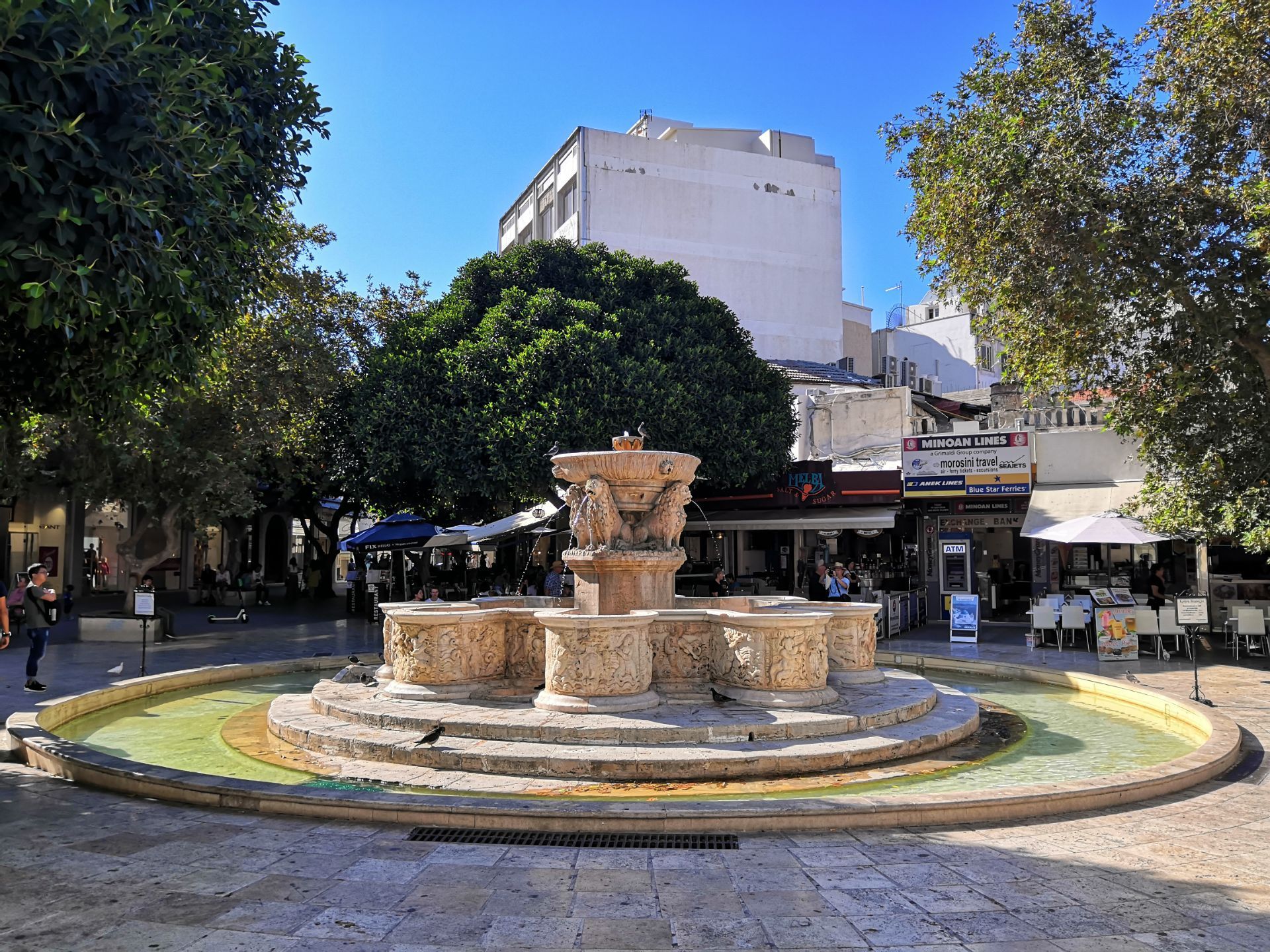 伊拉克利翁威尼斯广场旅游景点攻略图