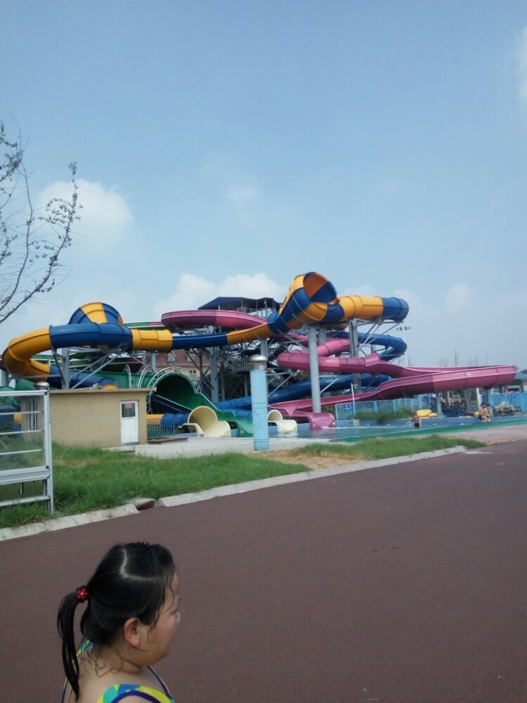 欢乐岛水上乐园