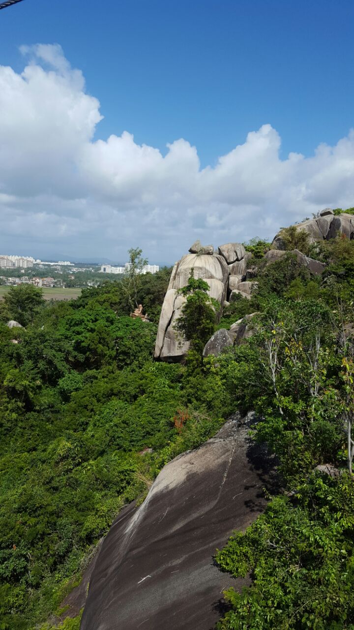 东山岭文化旅游区