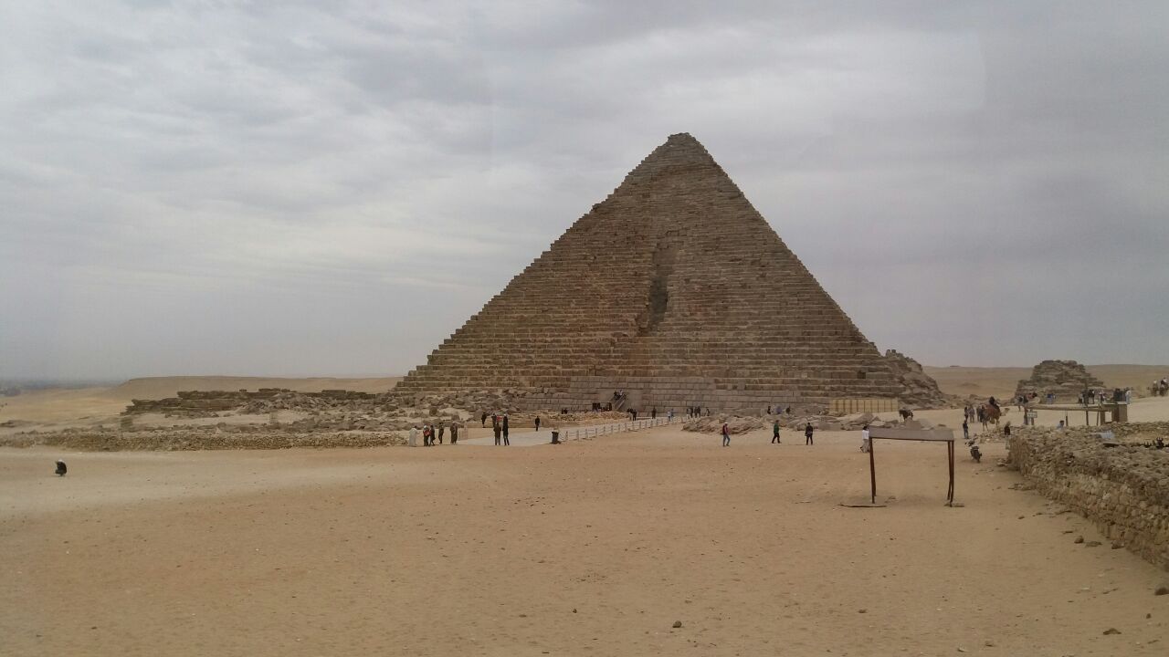 孟卡拉金字塔入口图片