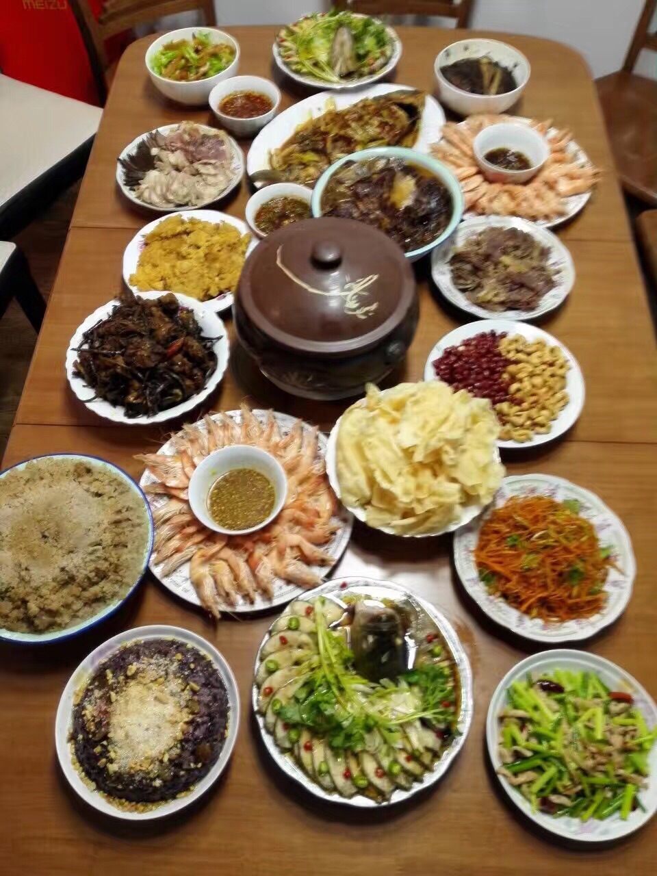 KinaliRumah Kopi Gembira Kawangkoan