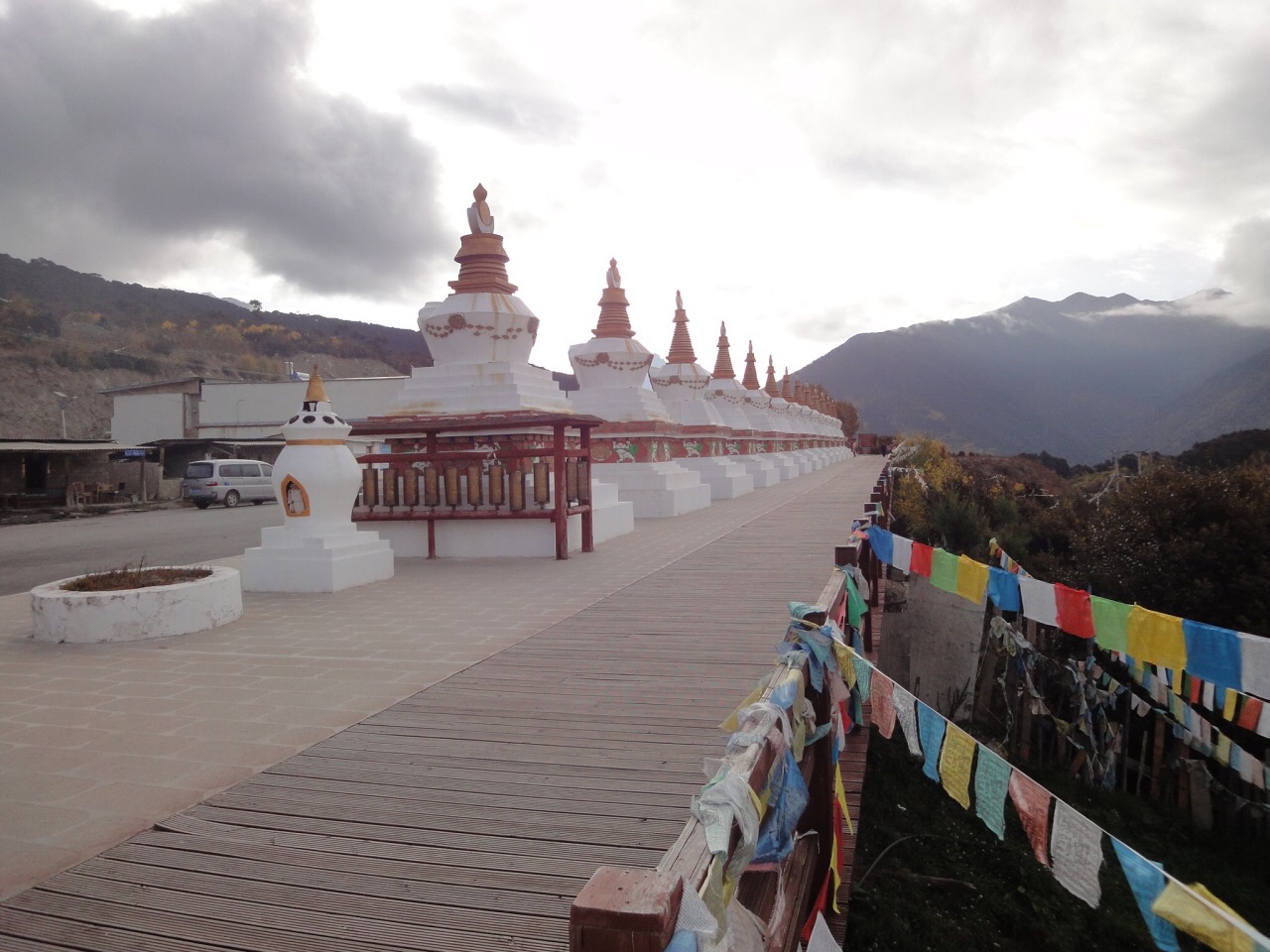 【携程攻略】梅里雪山飞来寺好玩吗,梅里雪山飞来寺景点怎么样_点评