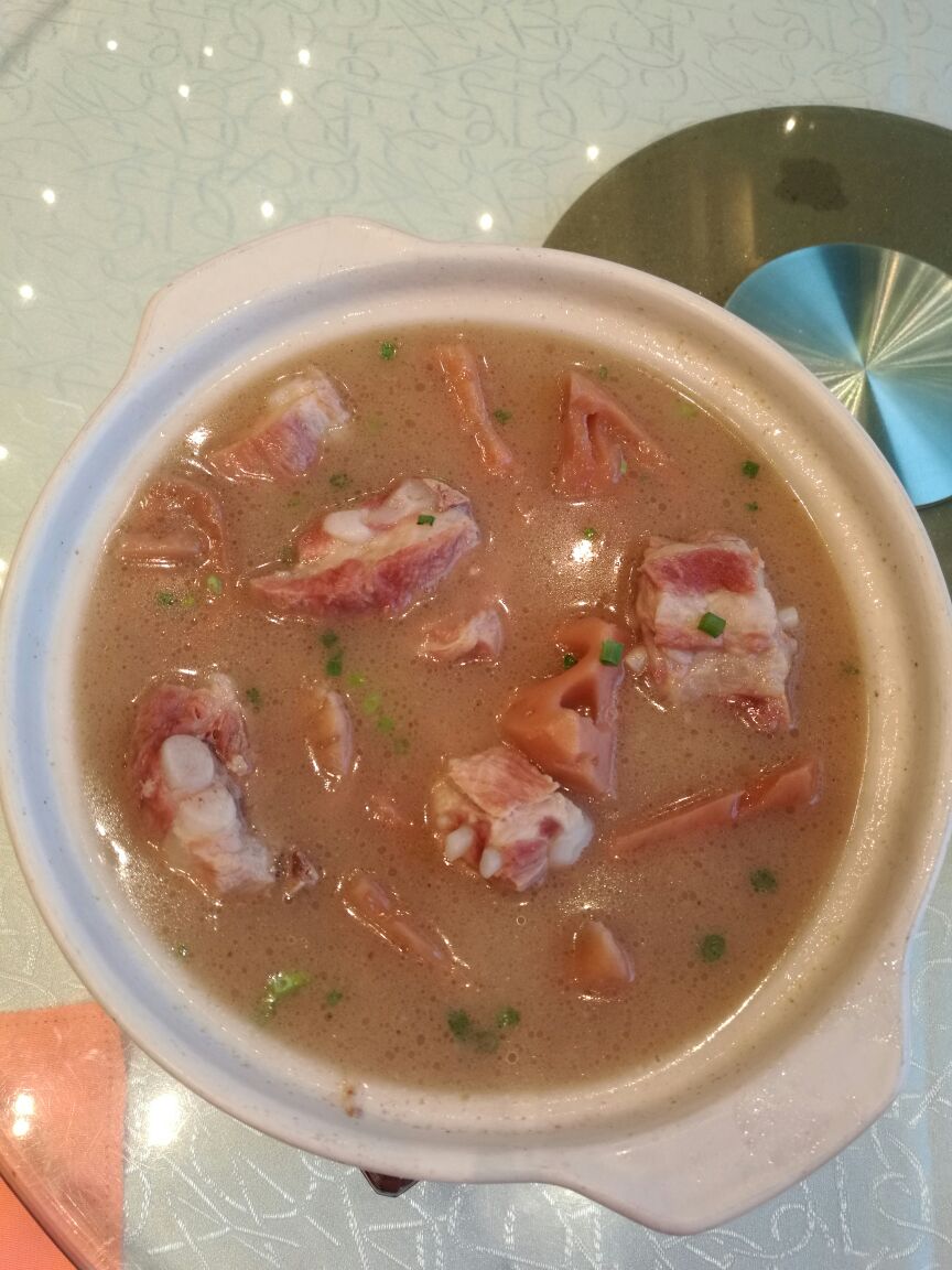 亢龙太子酒轩(临江总店)