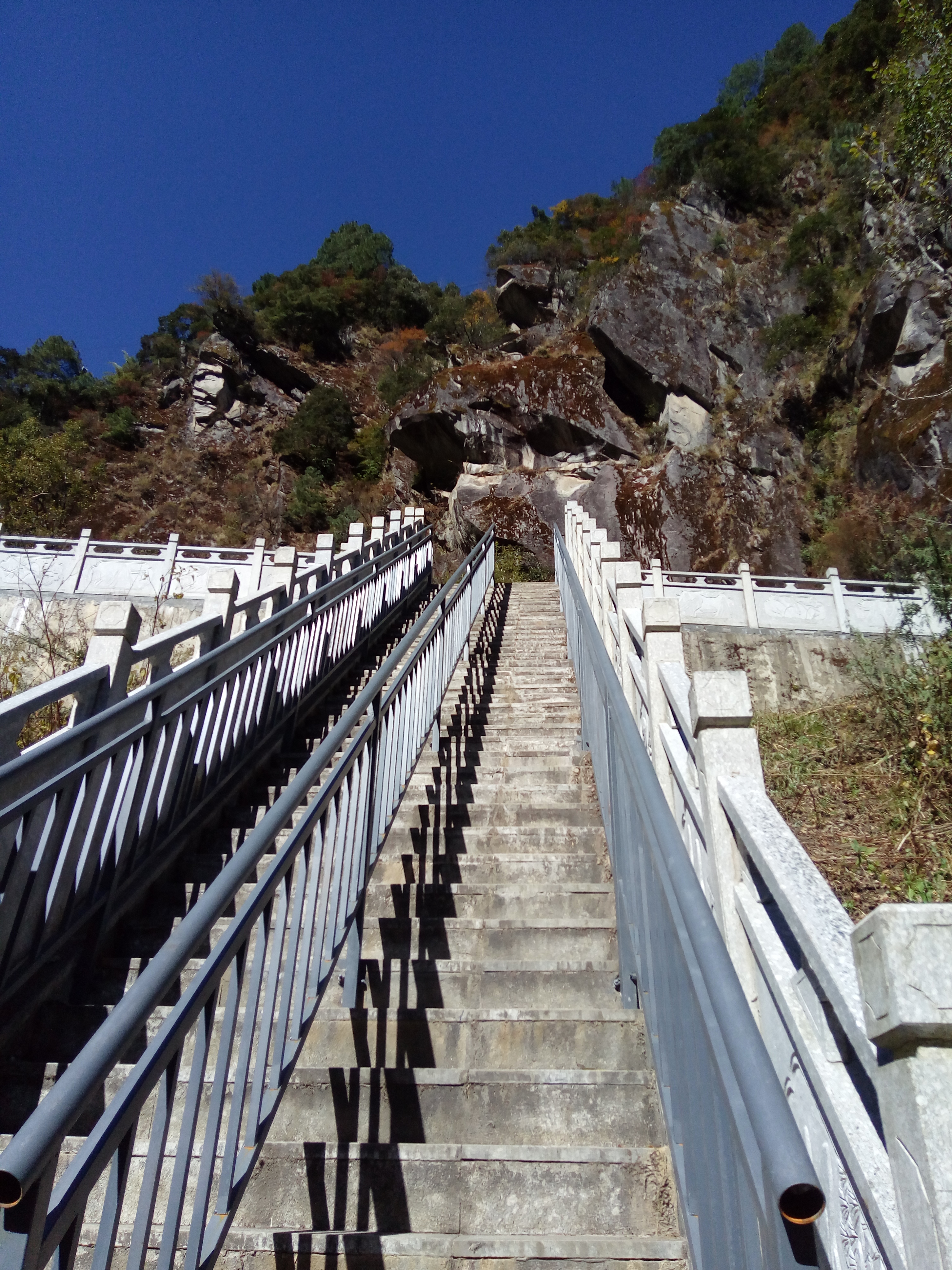 盖苍山风景区图片