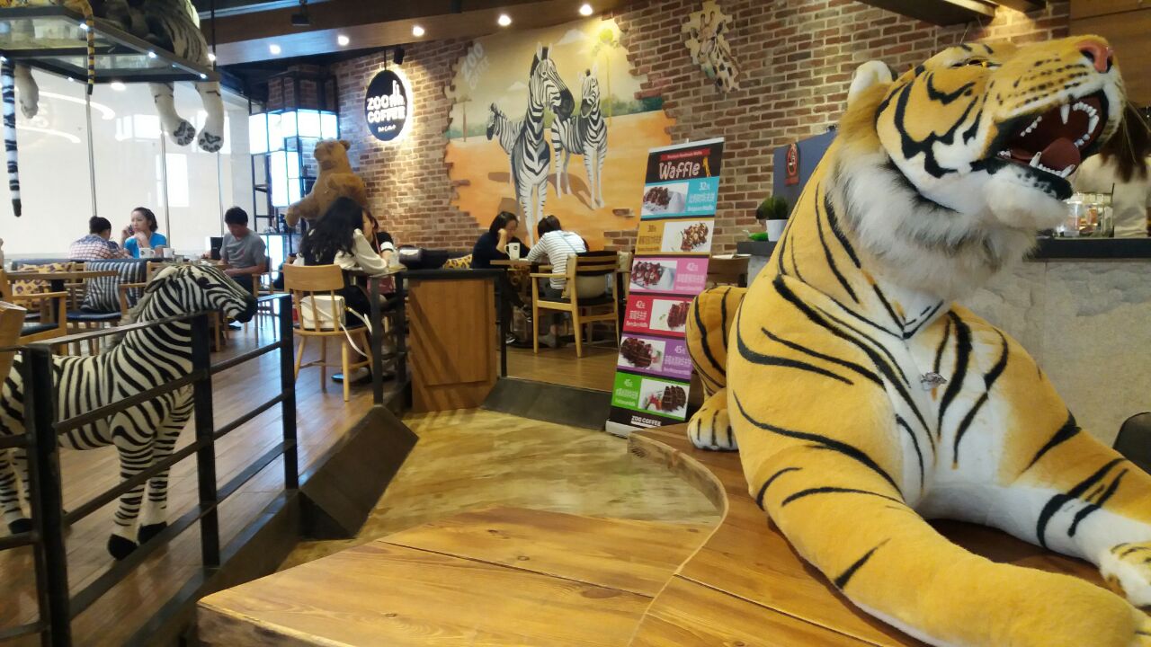 动物餐厅梦幻咖啡台图片