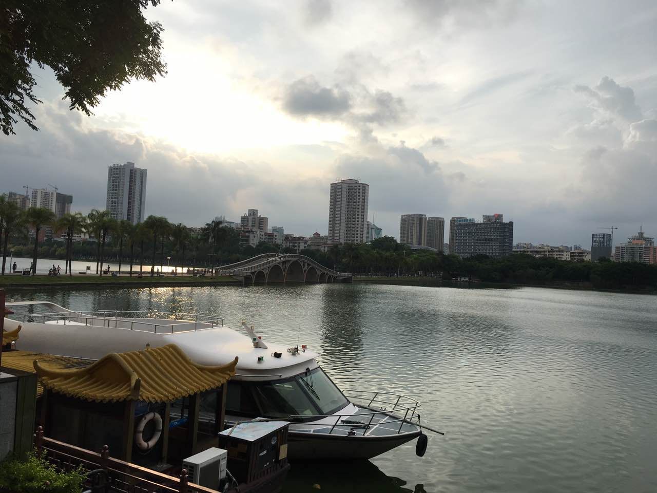 南寧南湖公園好玩嗎,南寧南湖公園景點怎麼樣_點評_評價【攜程攻略】