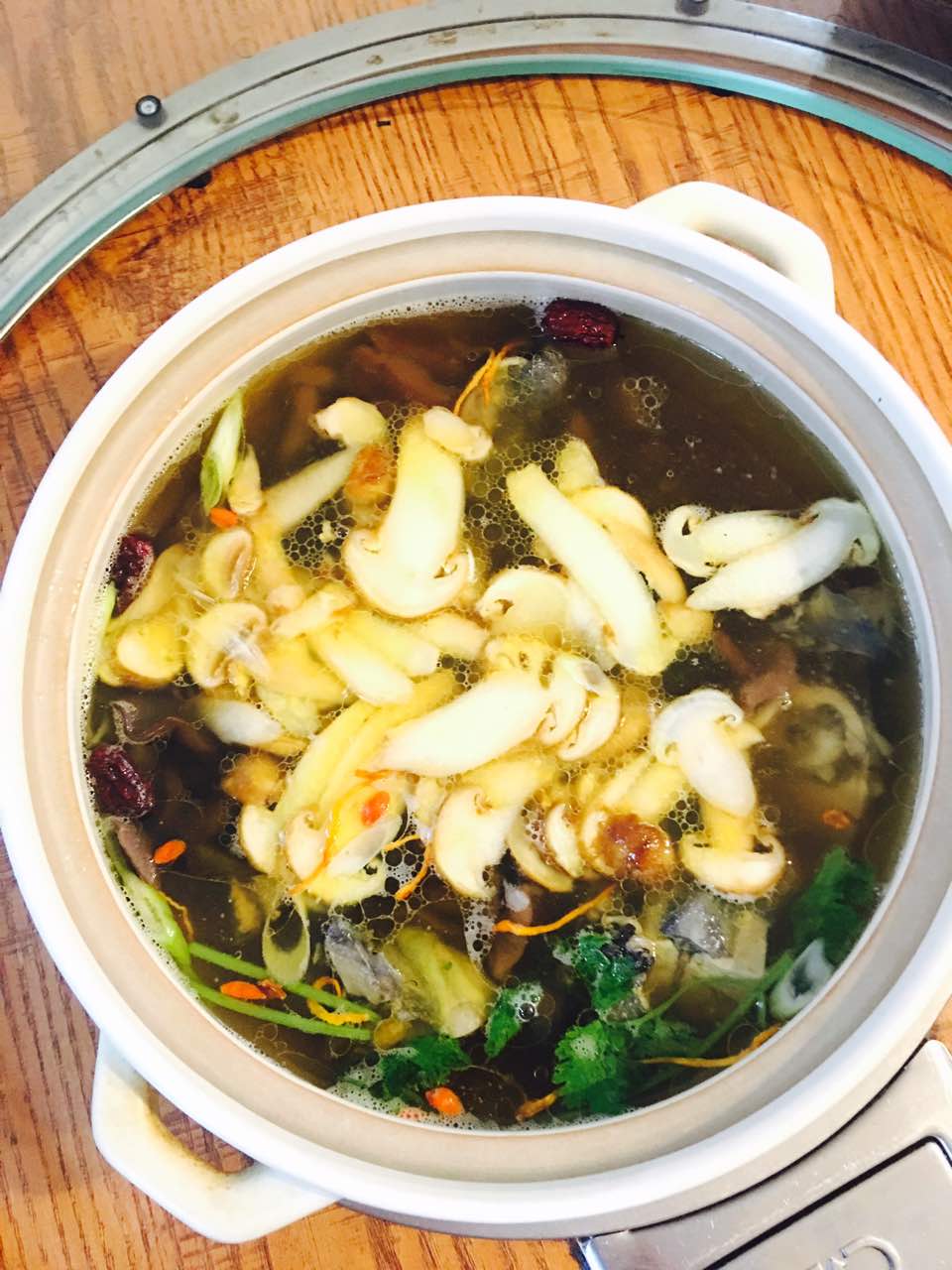 2022洱月小厨野生菌养生汤锅(旗舰店)美食餐厅,很棒的味道,很多人需要