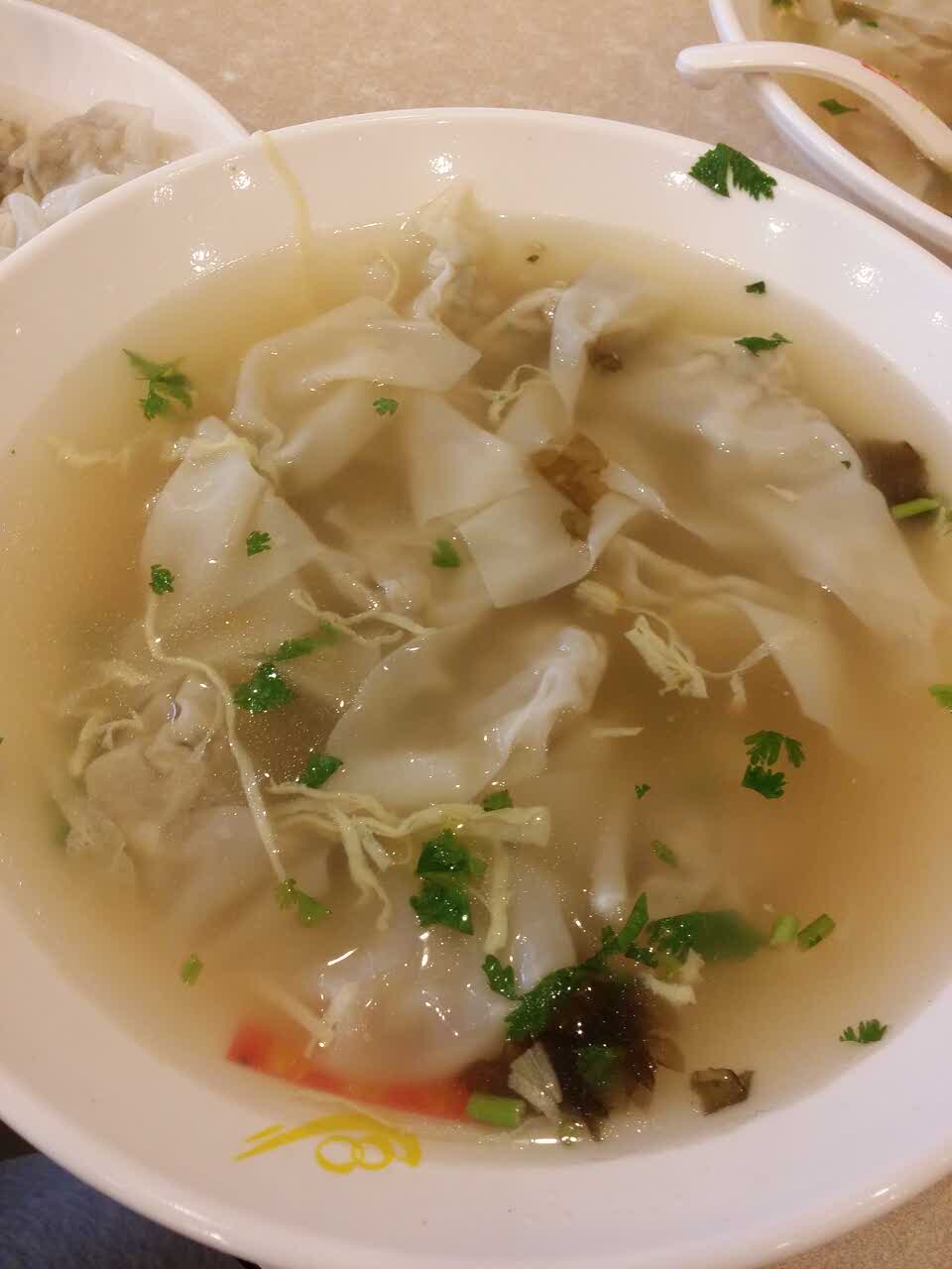 2021小倩倩馄饨(贵州路店)美食餐厅,这家的混沌做的超级超级好吃.