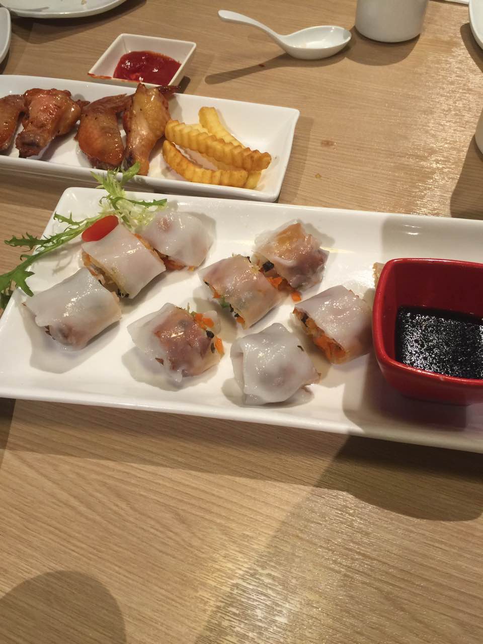 【携程美食林】昆山避风塘(昆城广场店)餐馆,服务好,环境好,菜色也不