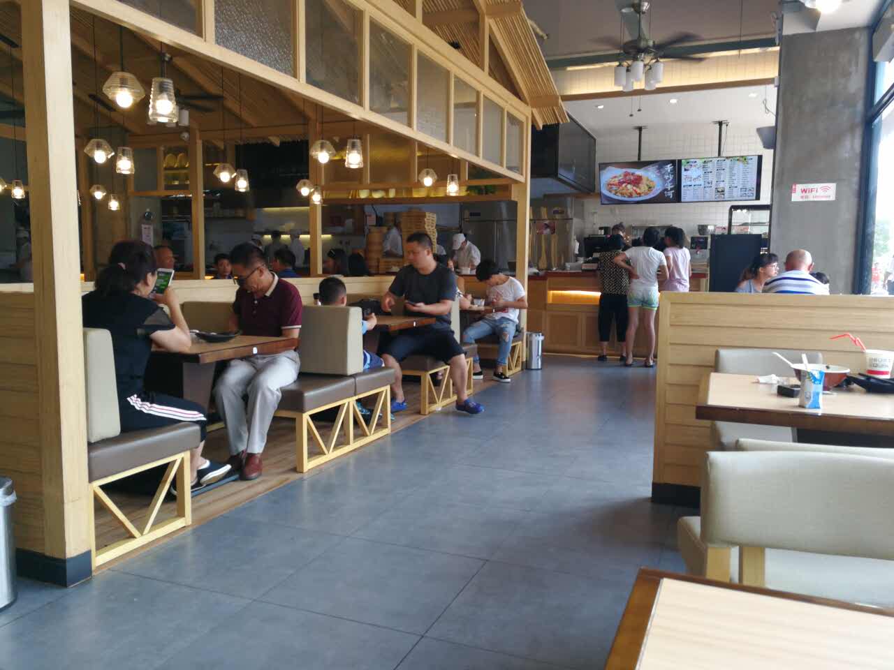 2021口福汤包(星悦广场店)美食餐厅,环境好,卫生干净,价格实惠.