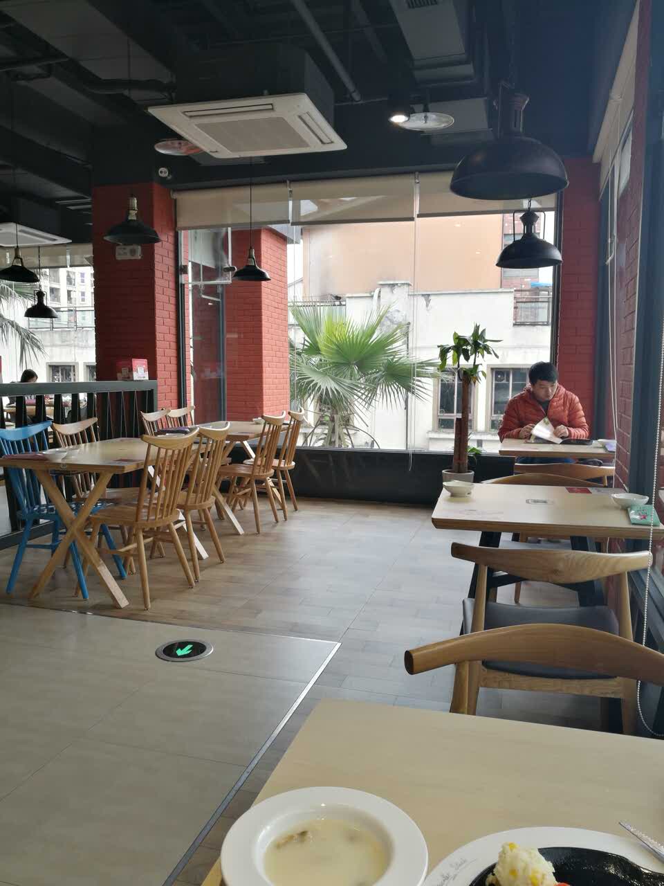 2023豪客来牛排(重庆大学城熙街店)美食餐厅,特别是这里,环境温馨