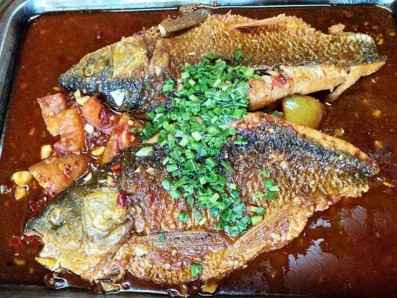 2021一品鱼家味馆(安新店)美食餐厅,还不错的,饭馆在小区里面,.