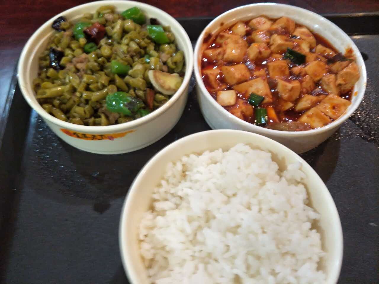 【携程攻略】成都食客天下中式快餐厅(蜀汉路店)好吃吗,食客天下中式