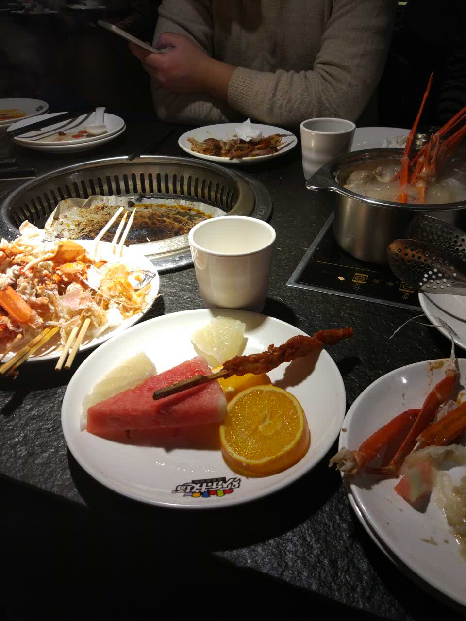 【携程美食林】无锡欢乐牧场烧烤涮自助(惠山万达广场店)餐馆,前两天