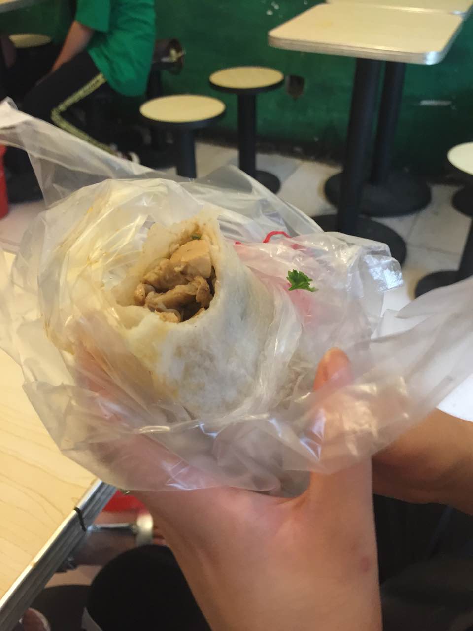2022刘记西安卷馍美食餐厅,帮朋友买的,一下少了两块….