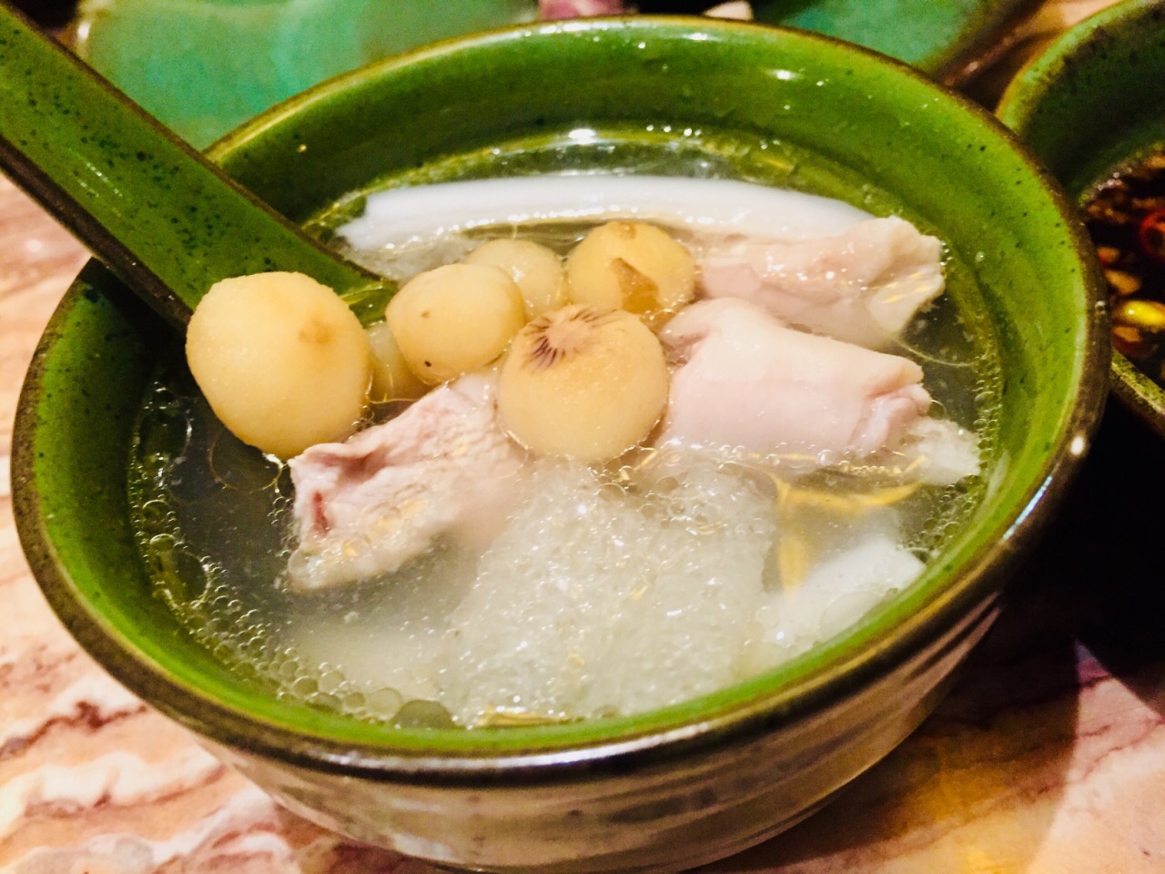 椰子鸡火锅怎么做_椰子鸡火锅的做法_菜菜美食日记_豆果美食