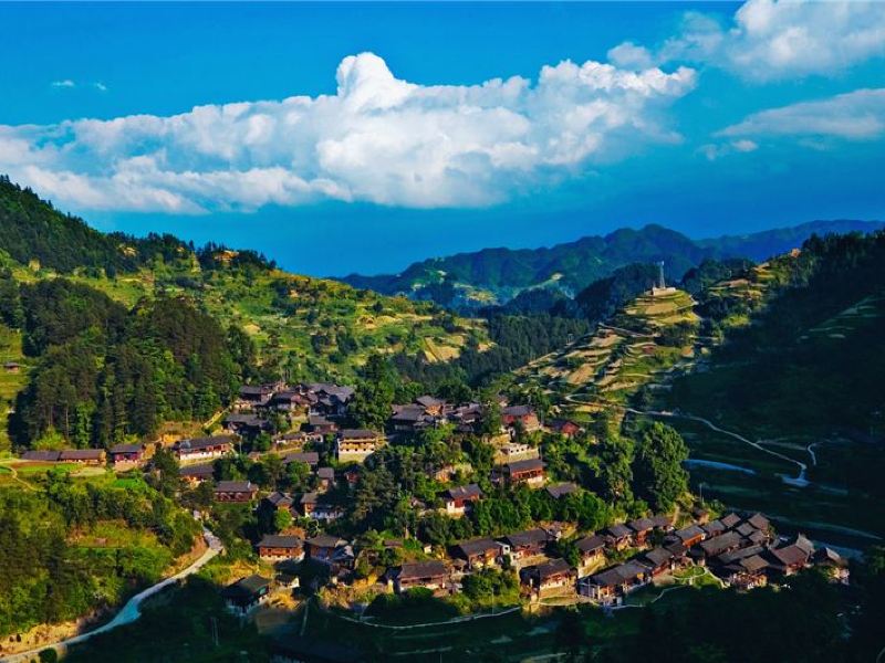 4 /5分 2 条点评 黔东南苗族侗族自治州凯里市旁海镇翁项苗寨 全年