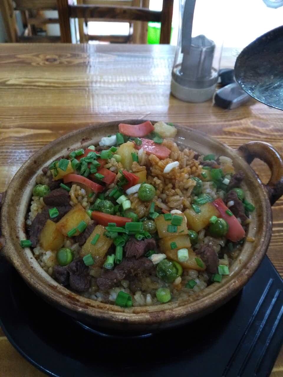 2022遵义羊肉粉(东美店)美食餐厅,砂锅饭很入味,好吃. 【去哪儿攻略】