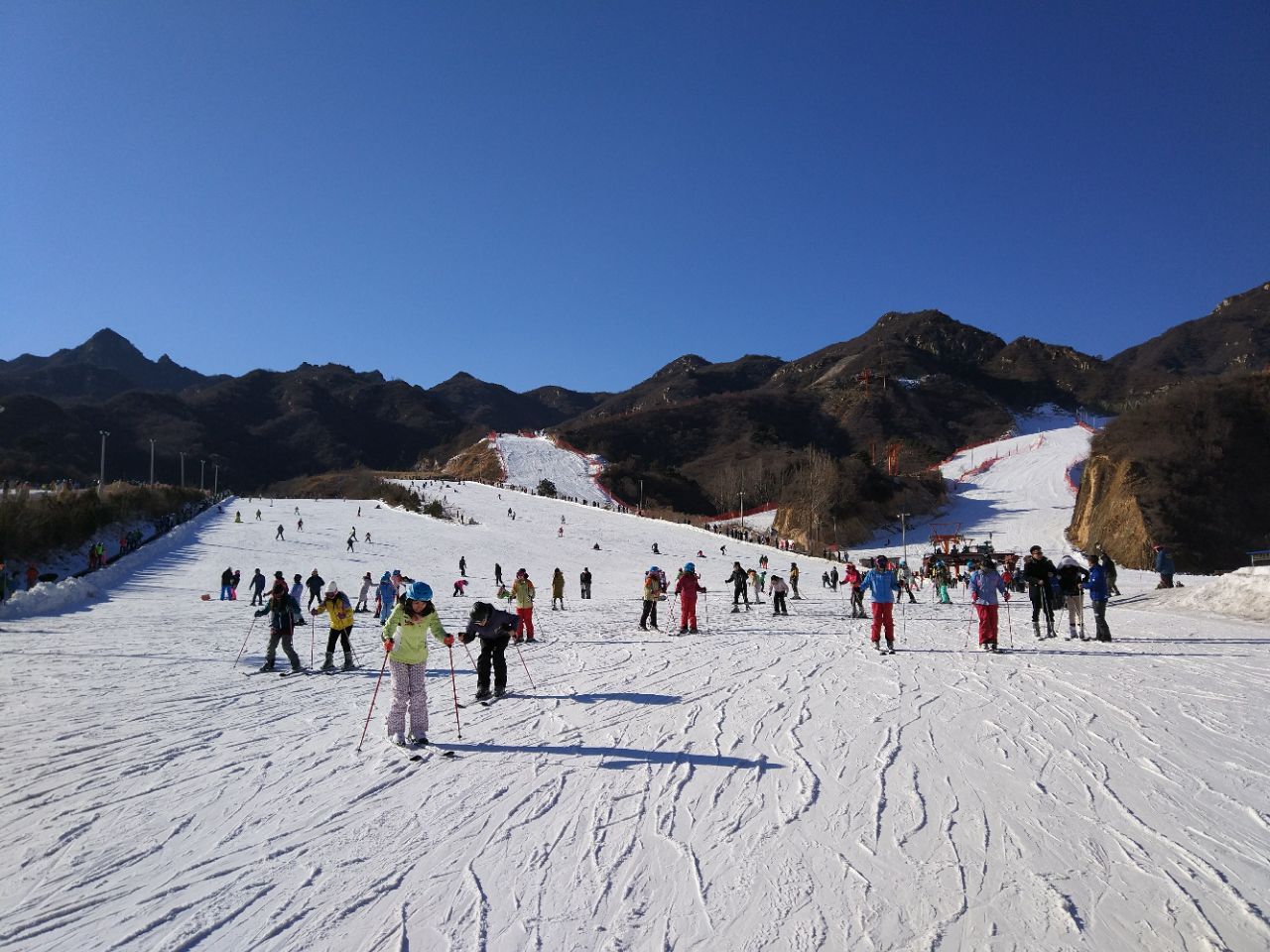 安徽最大的滑雪场图片