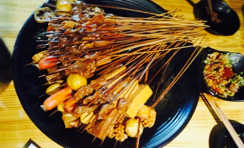 2023康二姐冷热锅串串香 (新疆扬子江路总店)美食餐厅,.