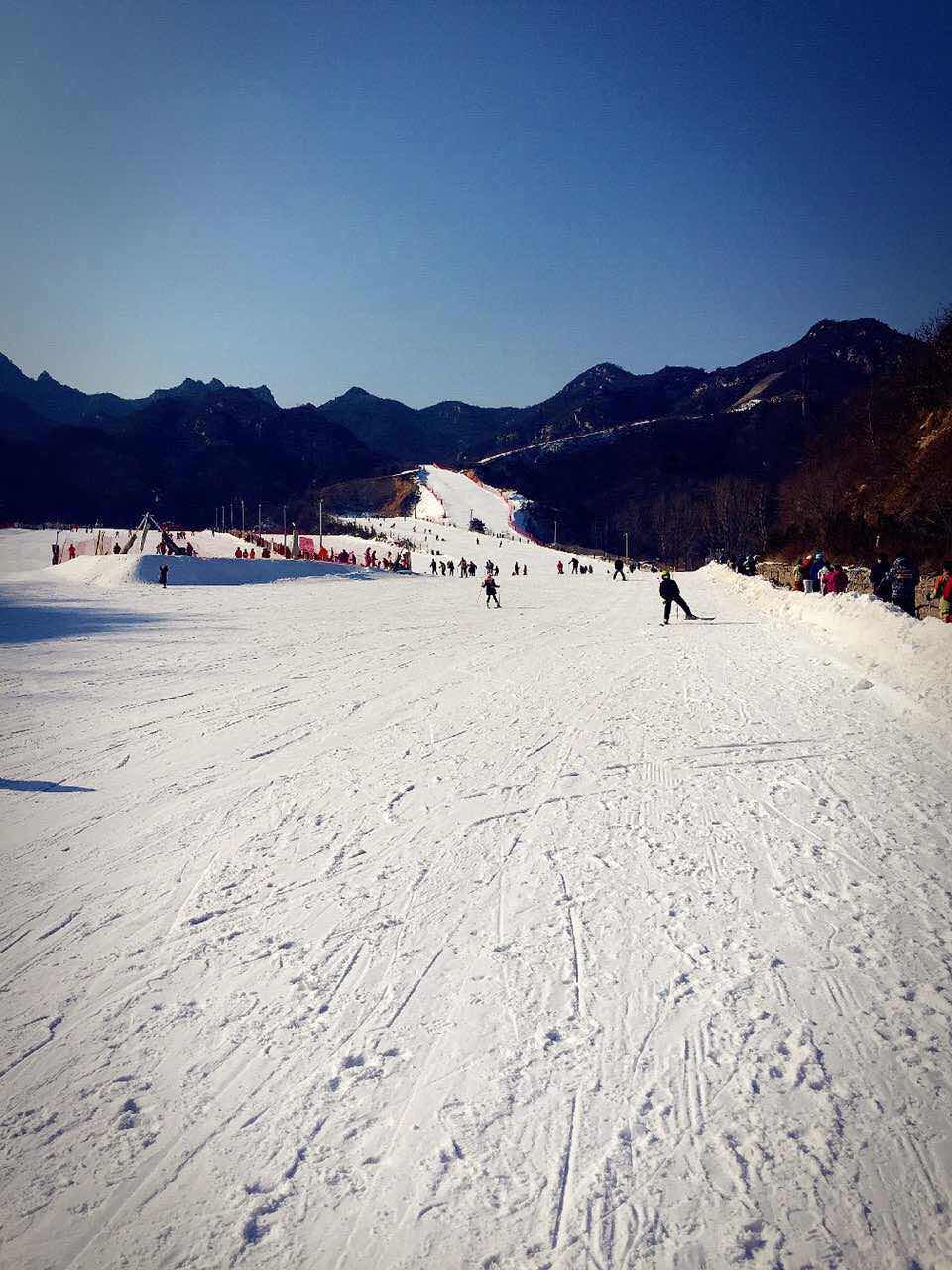 邯郸涉县滑雪场图片