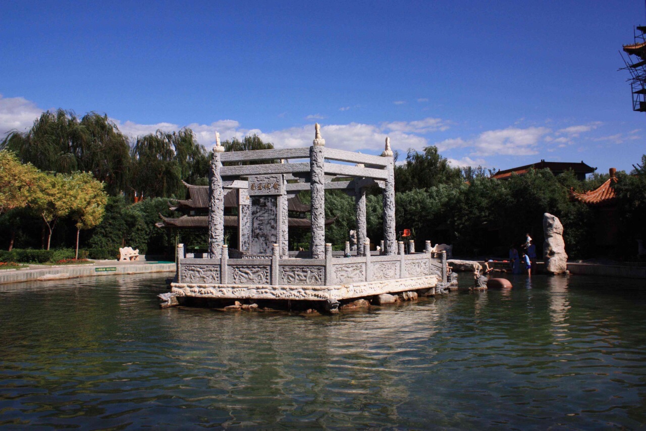 【携程攻略】昌平区龙脉温泉景点,位于昌平区小汤山镇,地处故宫中轴线