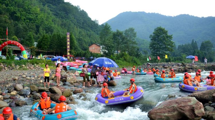 成都花水湾冰火漂流攻略-花水湾冰火漂流门票价格多少钱-团购票价预定优惠-景点地址图片-【携程攻略】