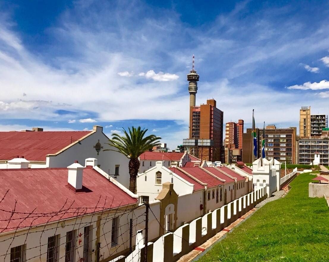 约翰内斯堡，在“污点”下新兴的南非艺术之城 - 知乎