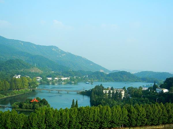 花亭湖水电站图片