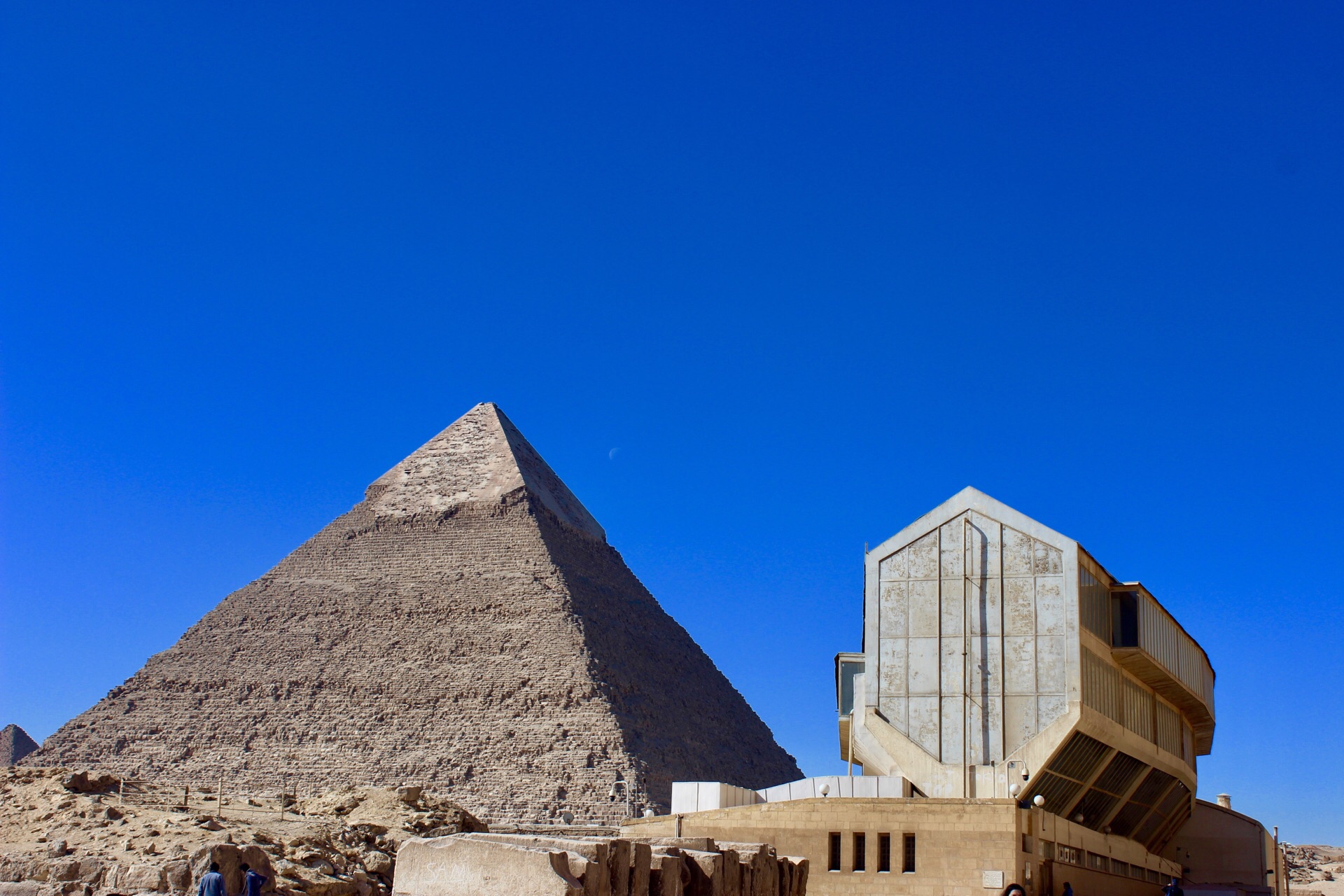 第八章、走入埃及，三、哈夫拉金字塔 - 知乎