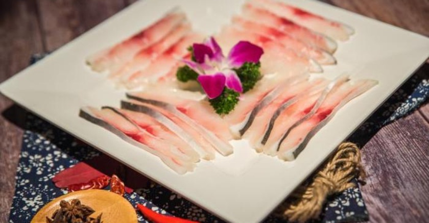 辣阿婆食尚火锅(银泰城店)