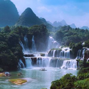 藏布巴东瀑布群旅游景点图片
