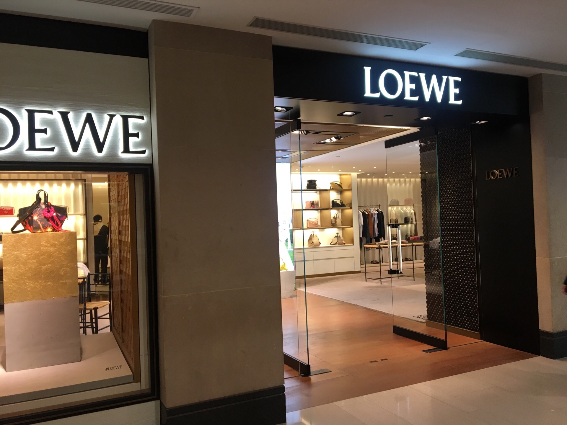 Реплики магазин часы-loewe английский как читать [