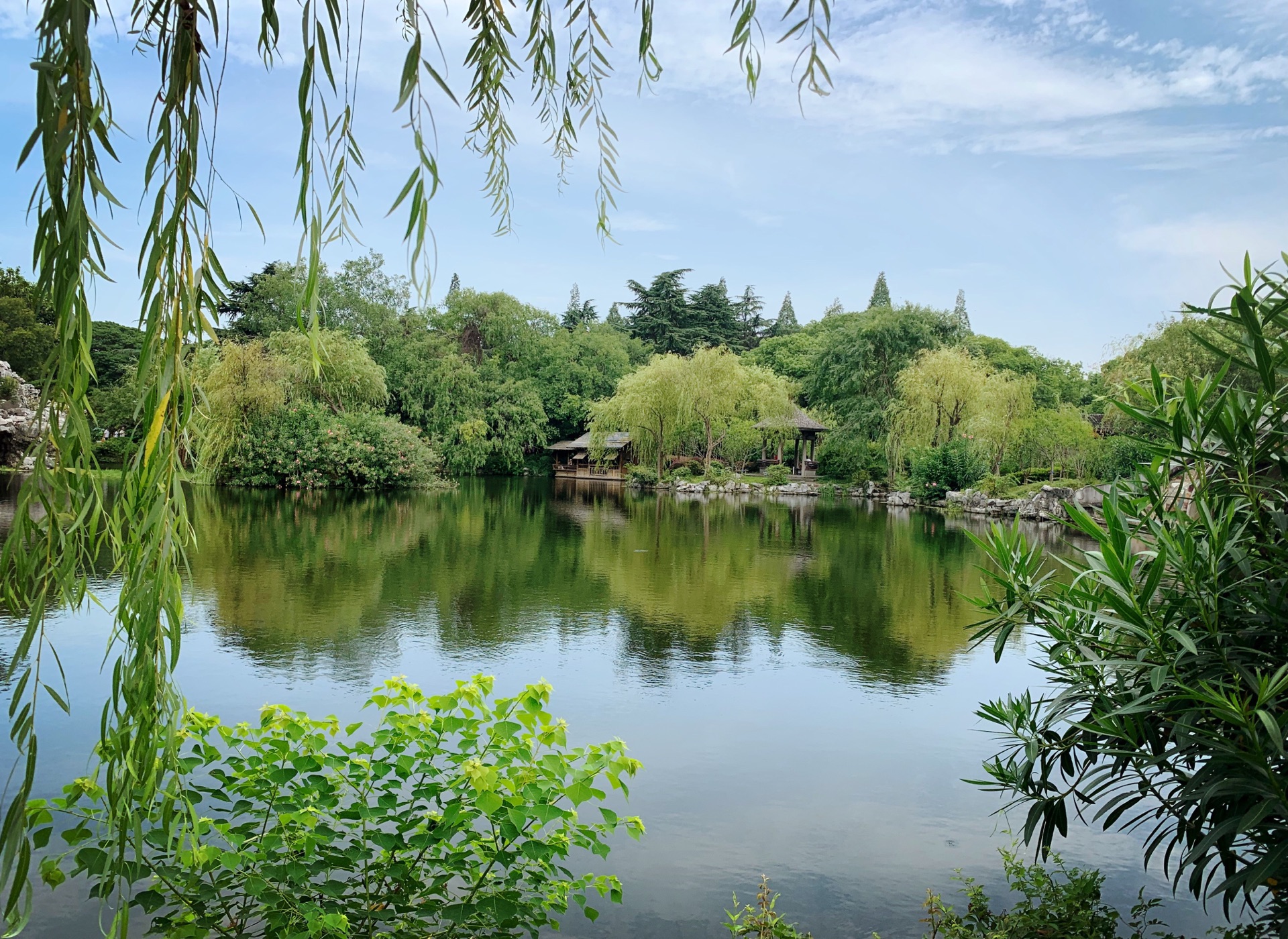 2023蠡园游玩攻略,蠡园挺不错的,人不多,景色.【去哪儿攻略】