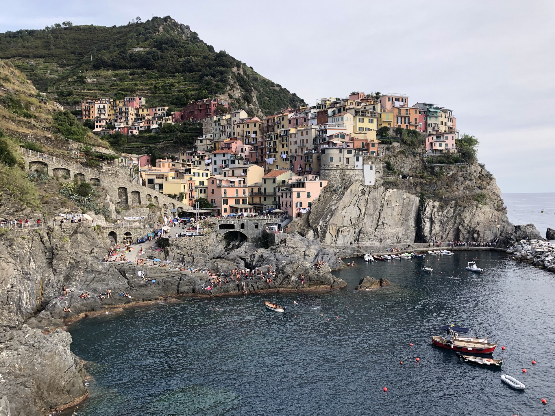 五渔村 悬崖上的小镇 意大利马纳罗拉 壁纸图片-壁纸高清
