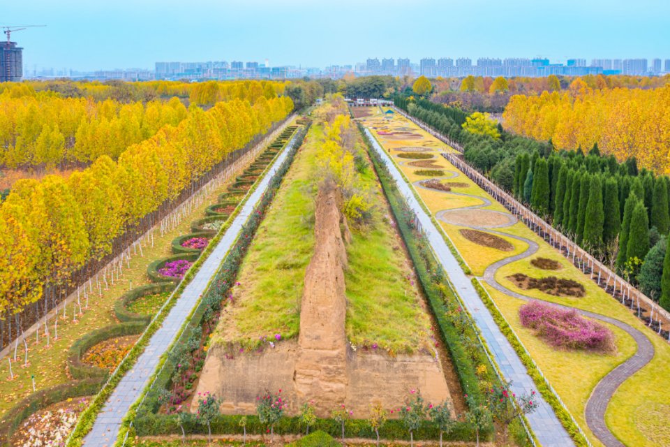 荥阳京襄城遗址生态园