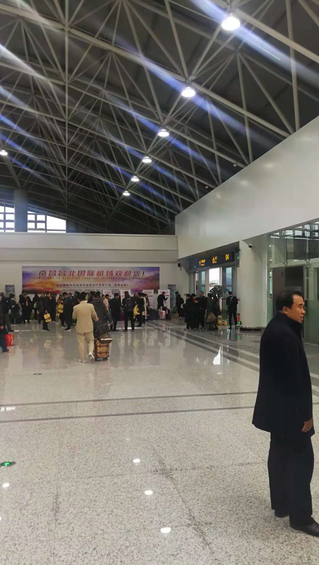 昌北机场站图片