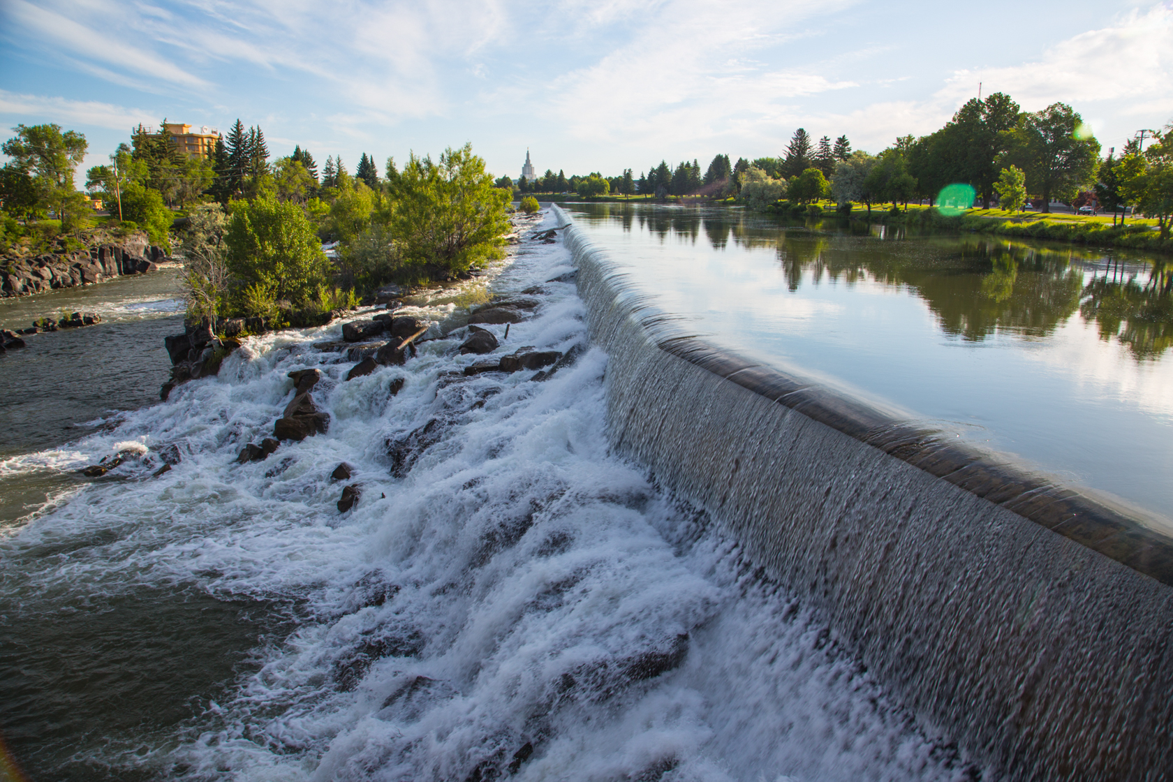 爱达荷人工瀑布